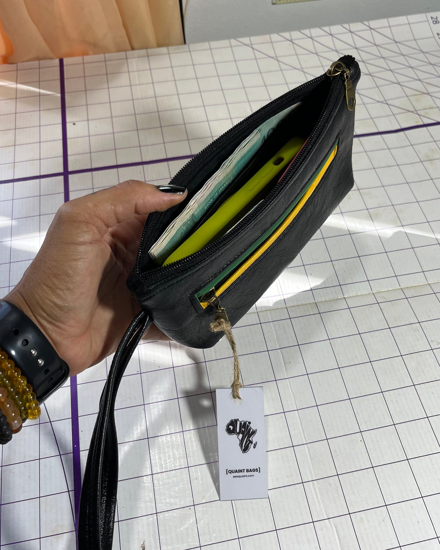 ZOYA PURSE: Jamaican Edition