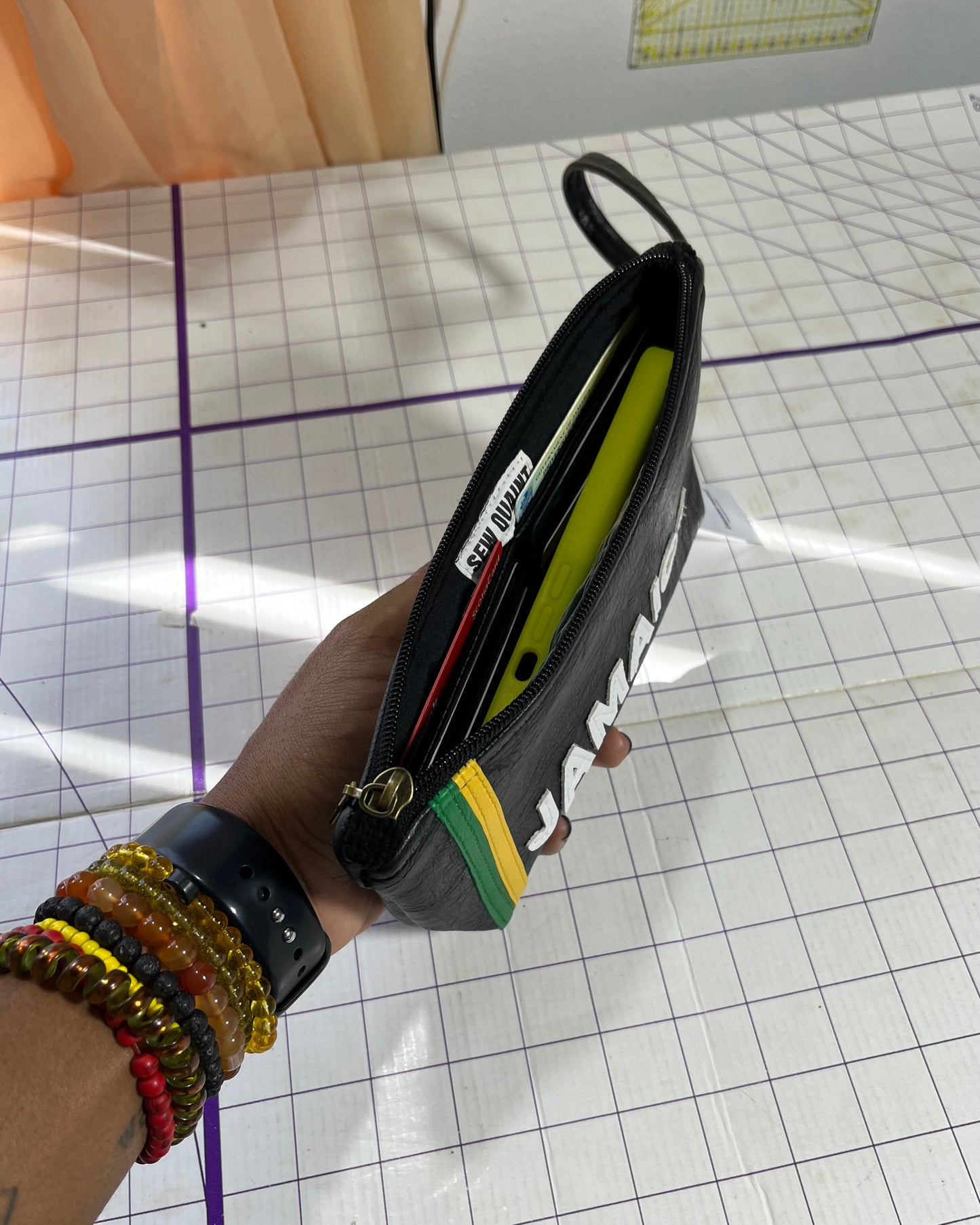 ZOYA PURSE: Jamaican Edition